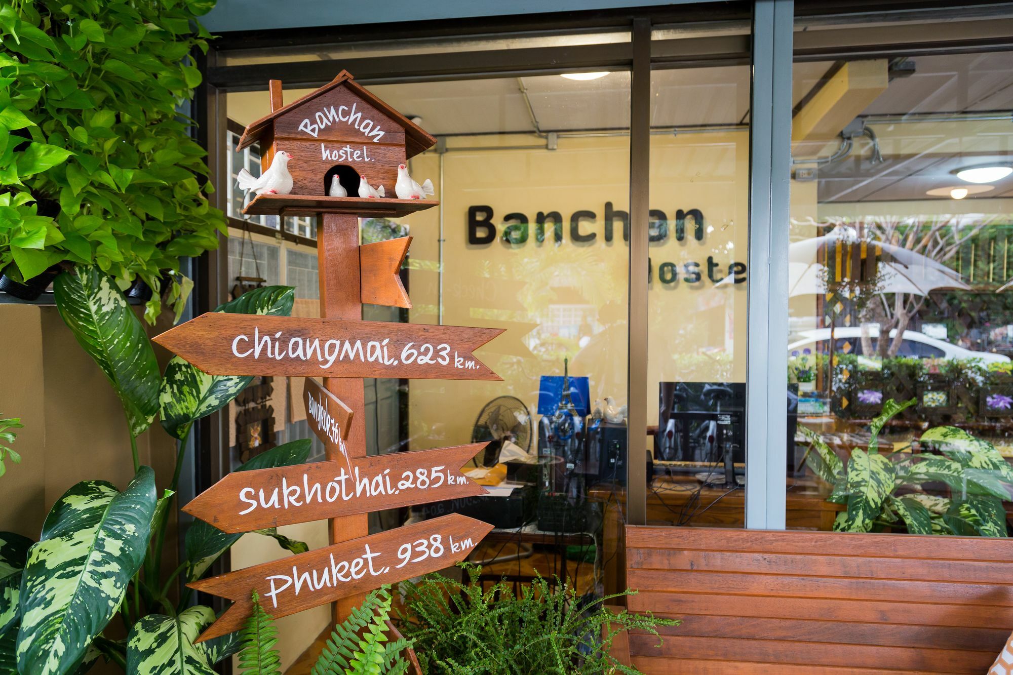 Banchan Hostel Phra Nakhon Si Ayutthaya Buitenkant foto